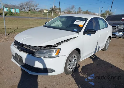 2014 Volkswagen Jetta 2.0L S from USA, damaged, VIN 3VW2K7AJ2EM301857